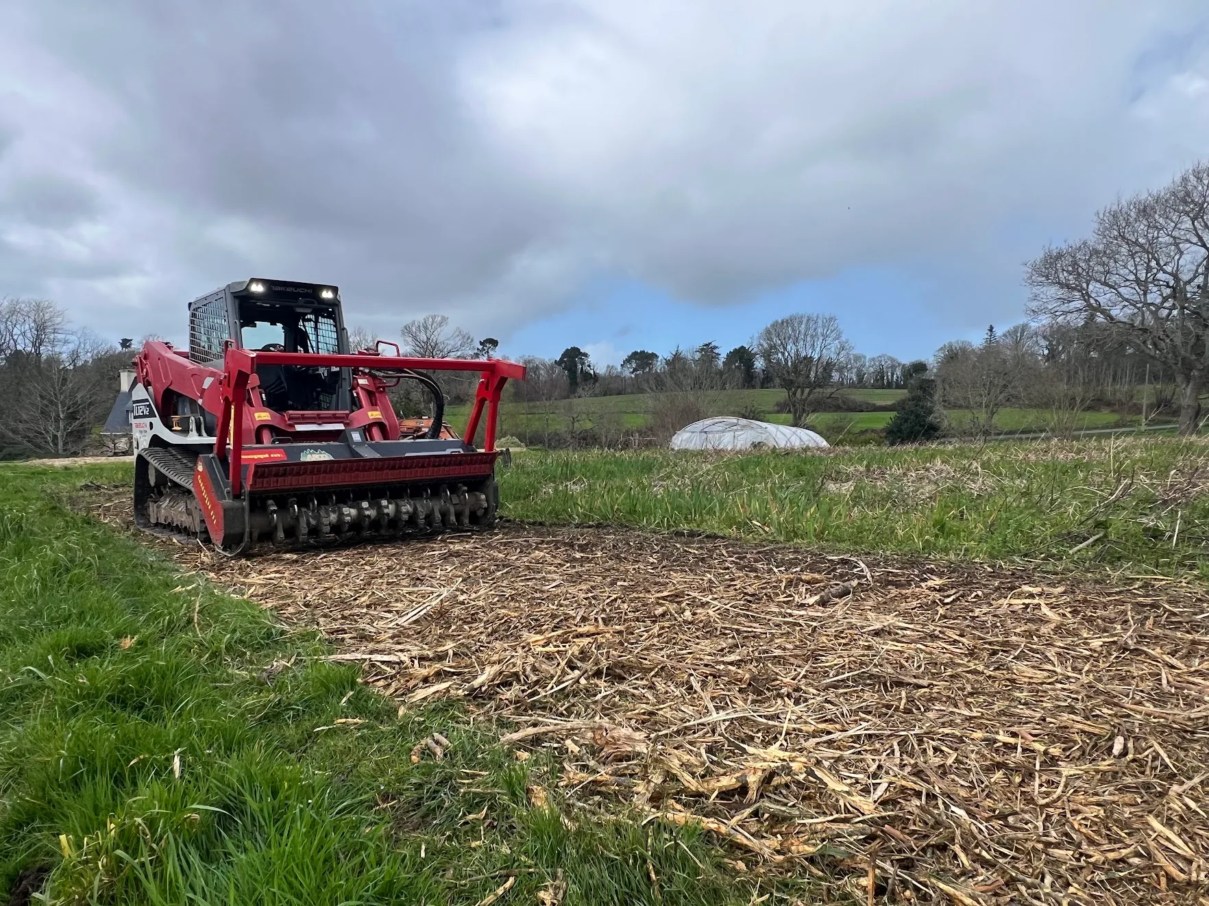 Chantier de broyage forestier en Finistère